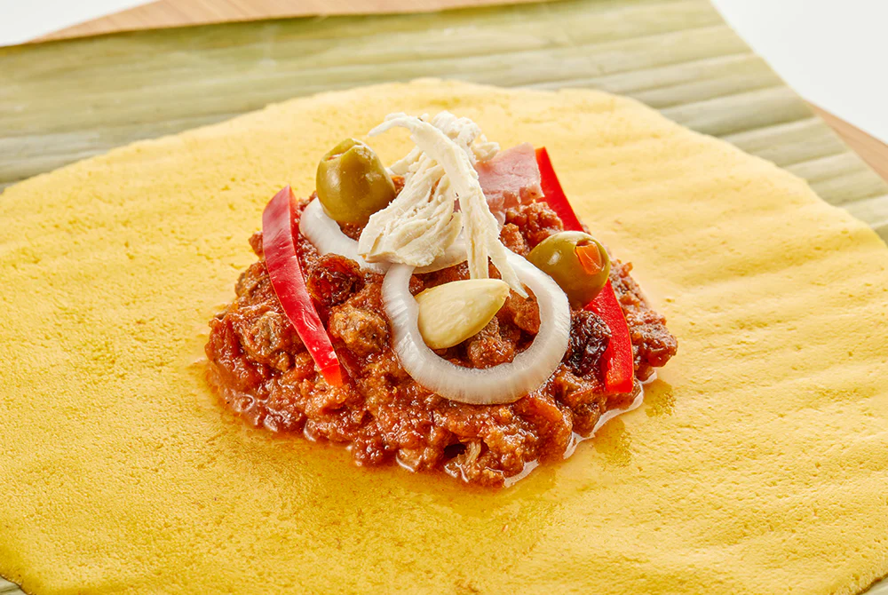 Hallaca Res y Cerdo | Venezuelan Tamales - Image 4